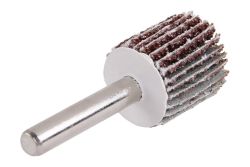 Lamelov kot so stopkou 20x20x6mm P40